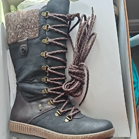 Spring Step Black and Brown Winter Boots - Picture 3 of 10